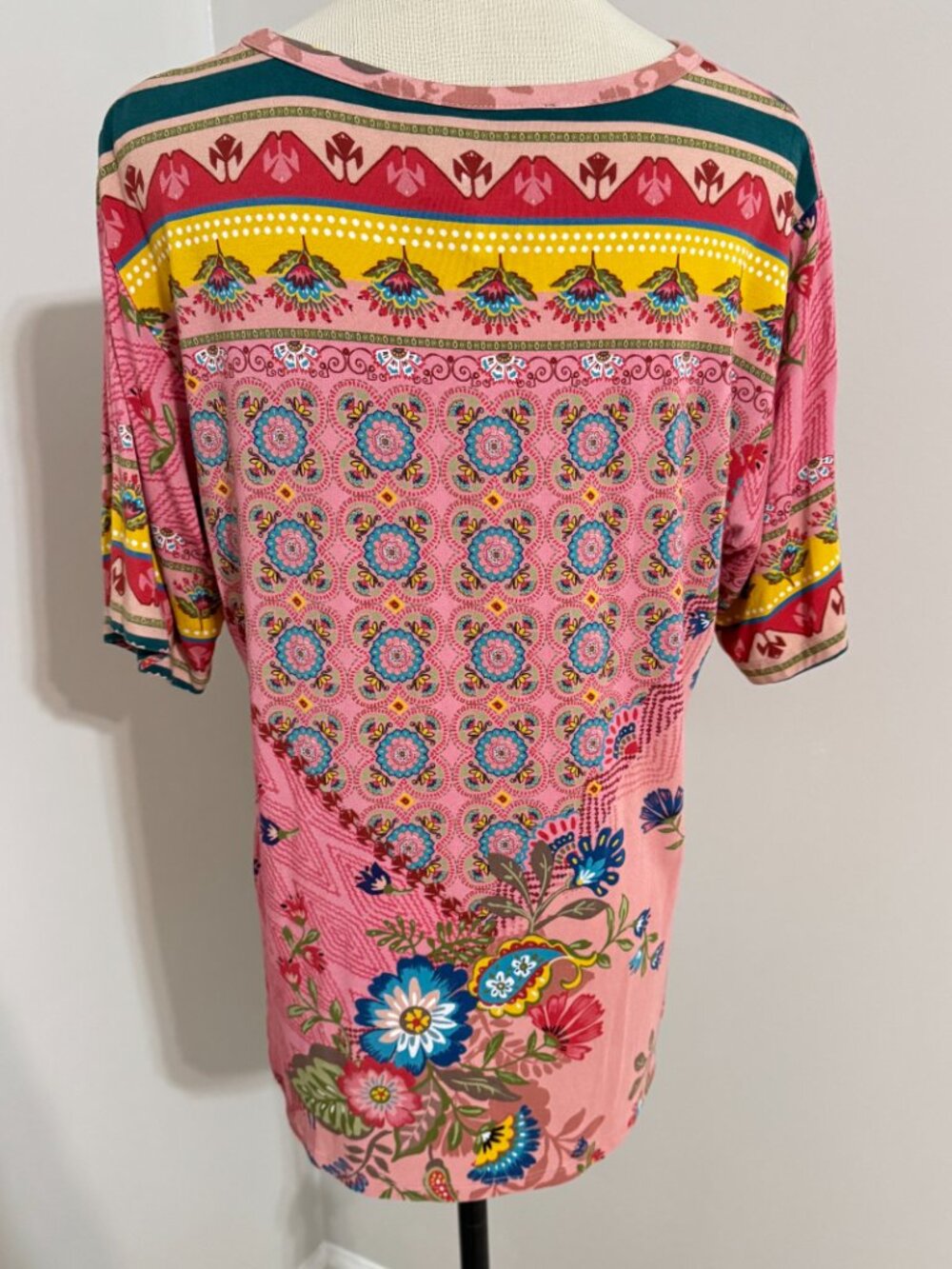 JOHNNY WAS Pink Knit Floral Pattern Top - Picture 3 of 8